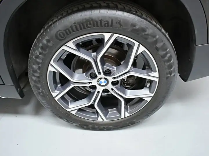 BMW X1 2020, foto 6