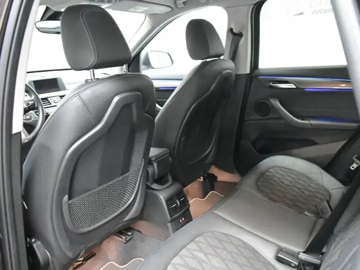BMW X1 2020, foto 29