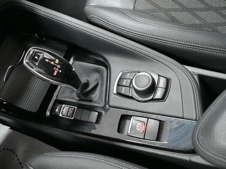 BMW X1 2020, foto 20