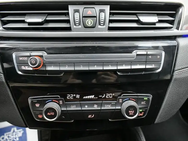 BMW X1 2020, foto 21