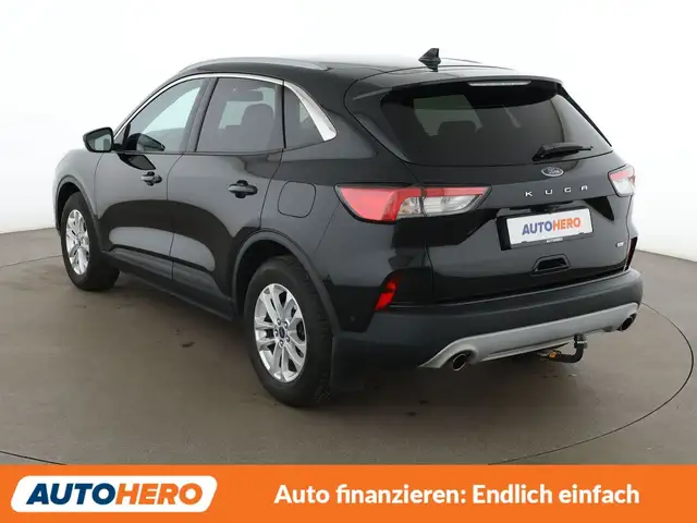 Ford Kuga view 4