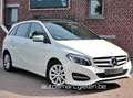 Mercedes-Benz B 180 d 7G-DCT Style, LED, Camera, Panoramadak Fehér - thumbnail 2