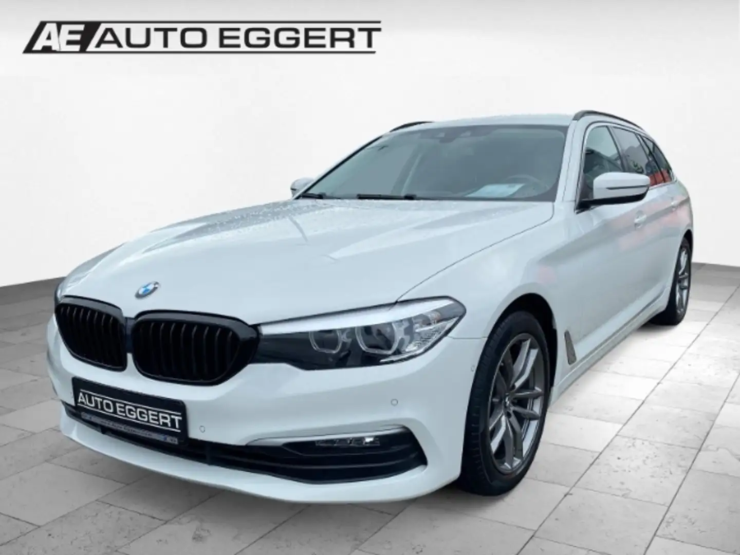 BMW 520 Touring AHK Park-Assistent Navi Digitales Cockpit Bianco - 1