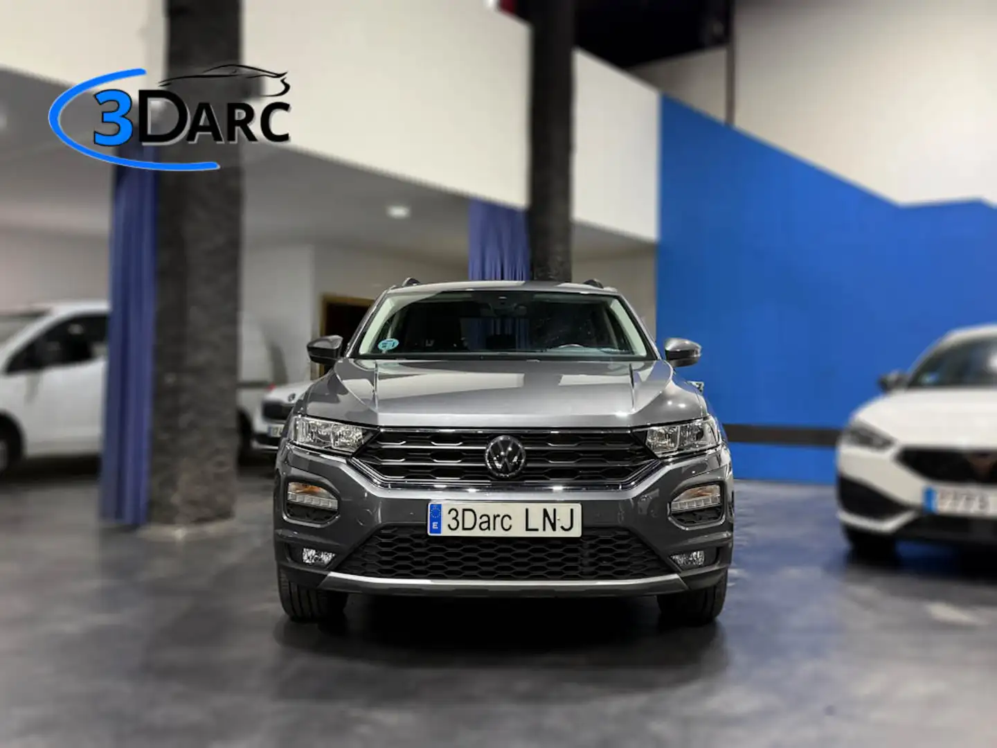 Volkswagen T-Roc 1.5 TSI Advance DSG7 Grey - 2