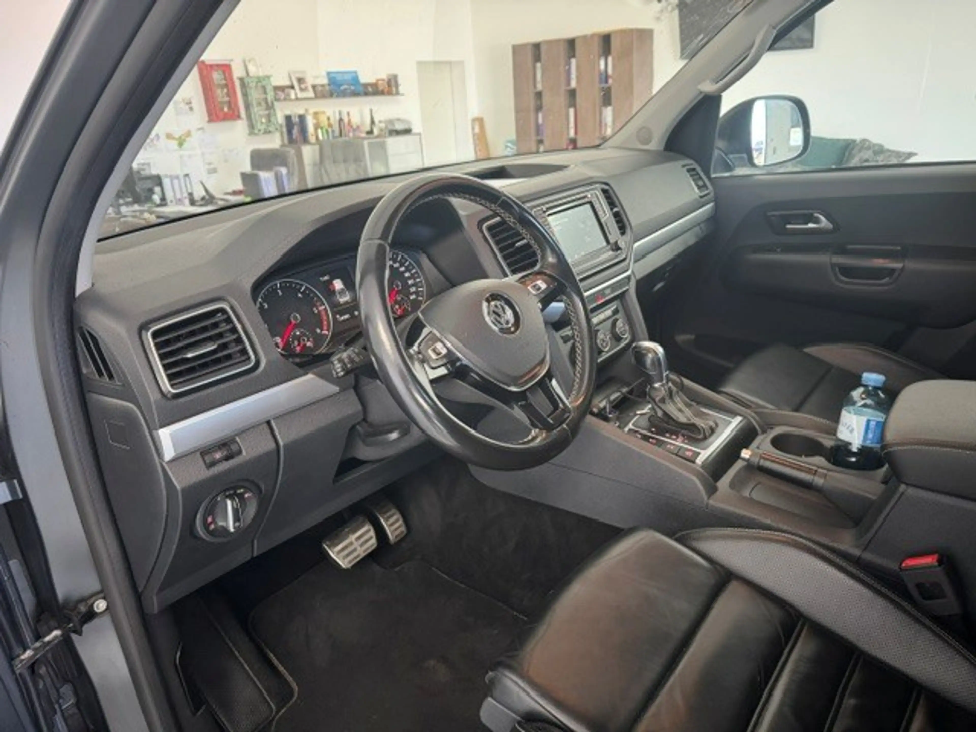 Volkswagen Amarok Aventura 4Motion DoubleCab — photo 15
