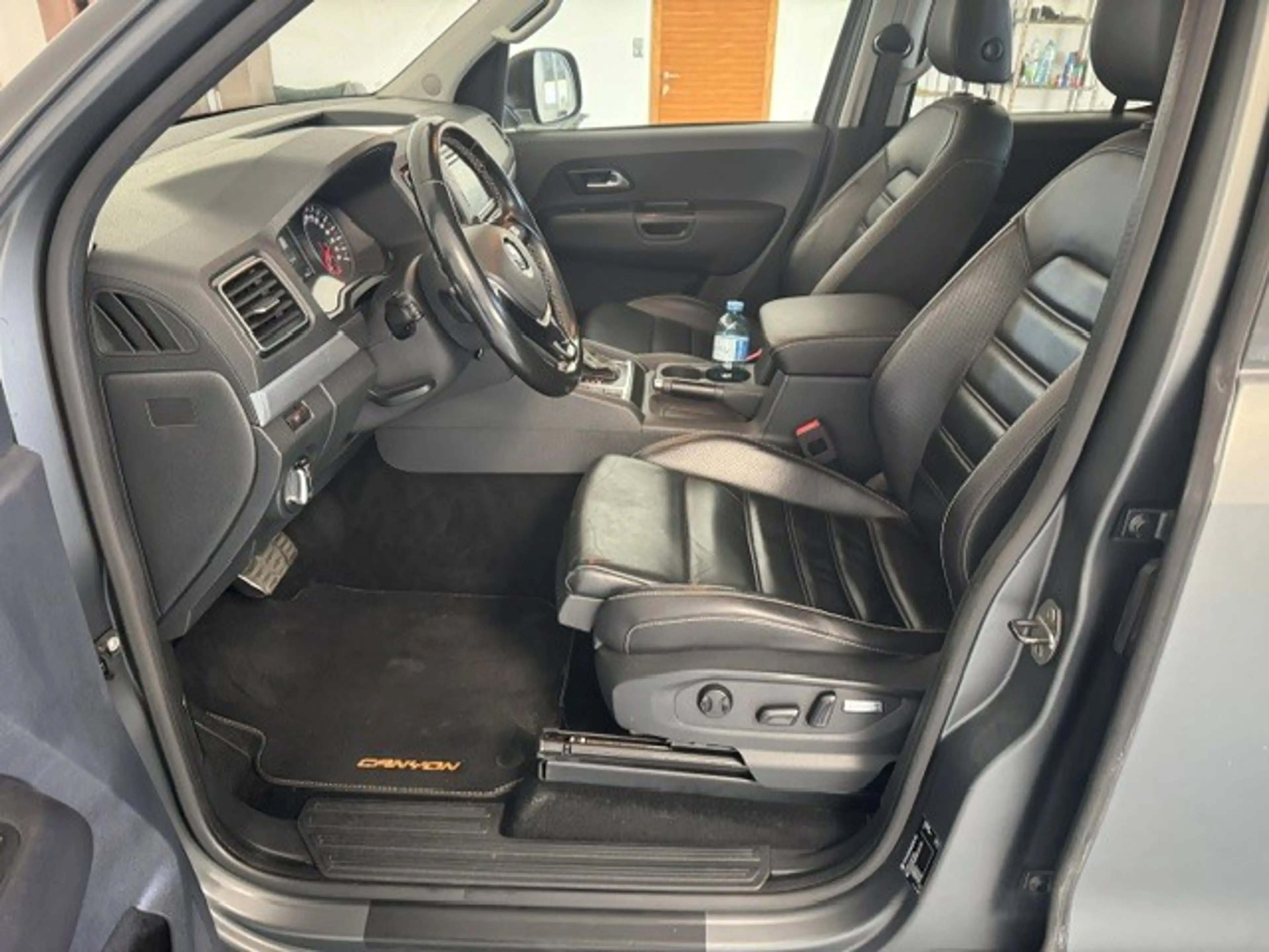 Volkswagen Amarok Aventura 4Motion DoubleCab — photo 13