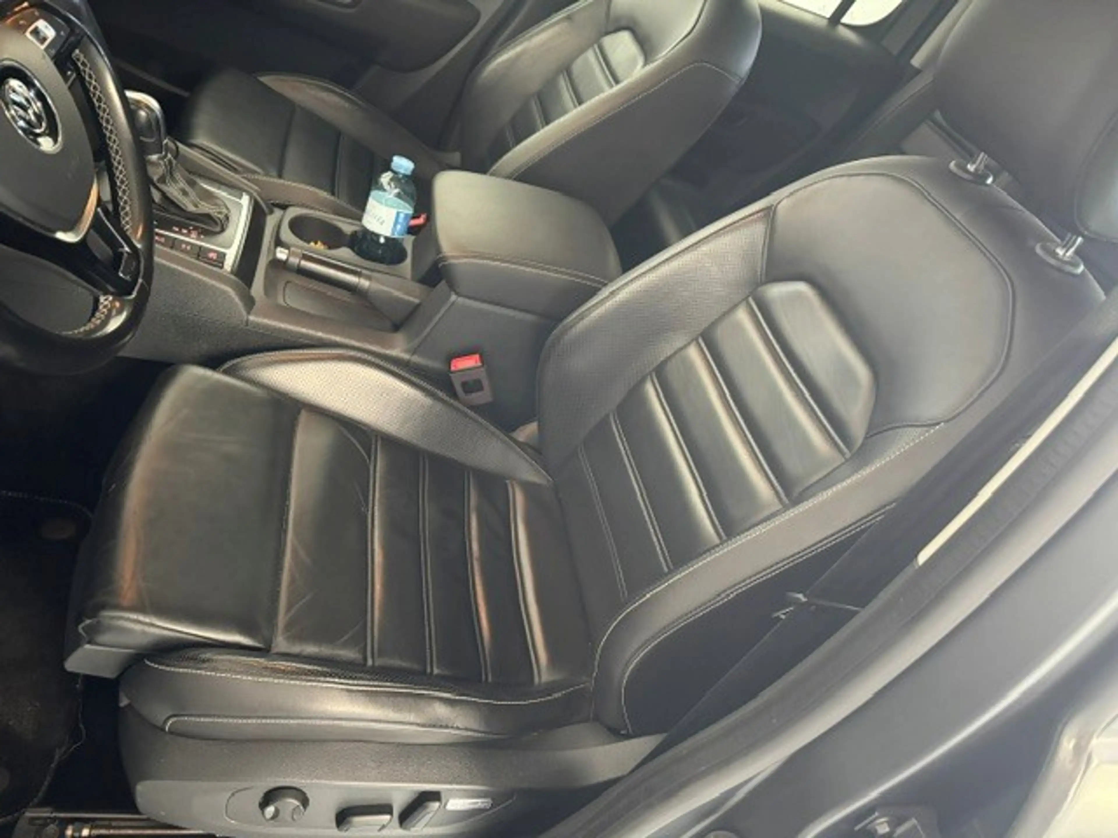 Volkswagen Amarok Aventura 4Motion DoubleCab — photo 14