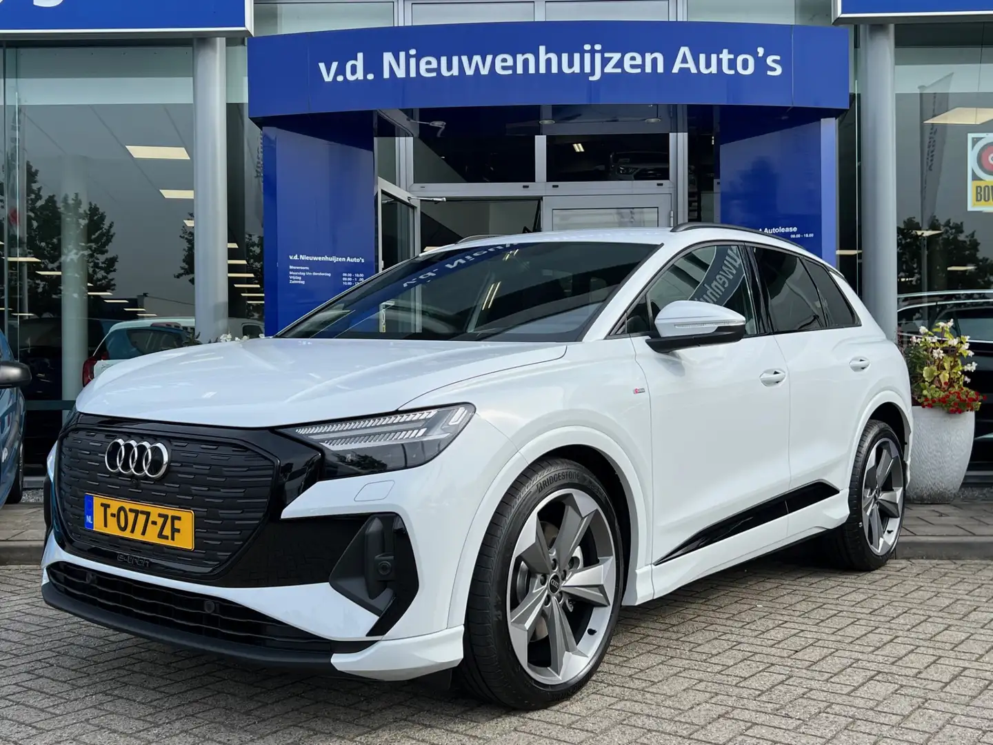 Audi Q4 e-tron 40 S edition 77 kWh | 1150 ex BTW Full Operational Wit - 1