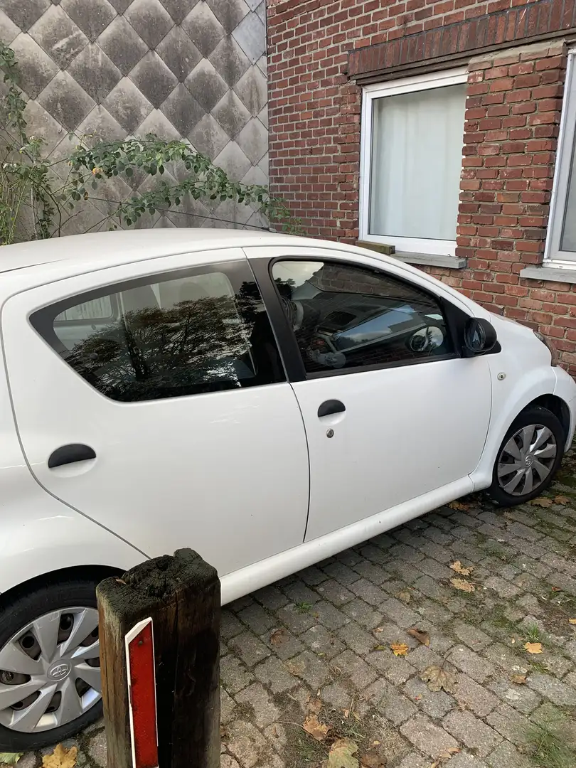 Toyota Aygo 1.0i Active - 2