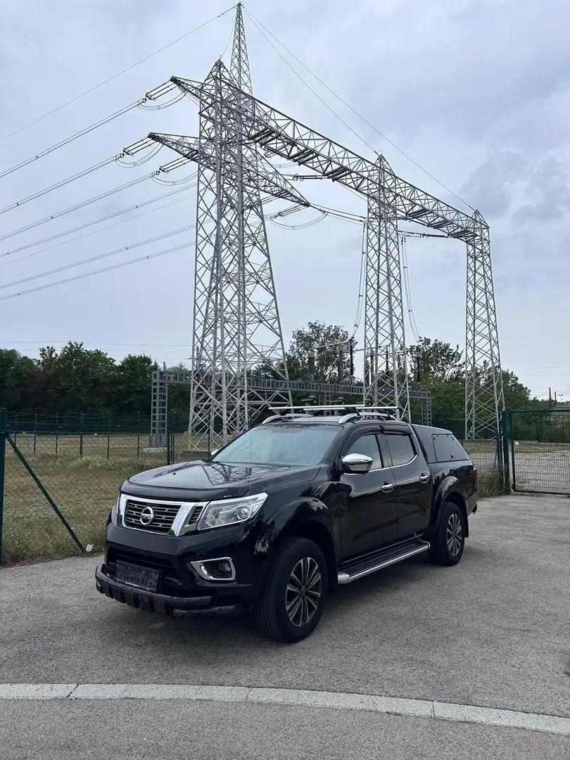 Nissan Navara Double Cab 4x4 2,3 dCi Tekna Aut. - 1