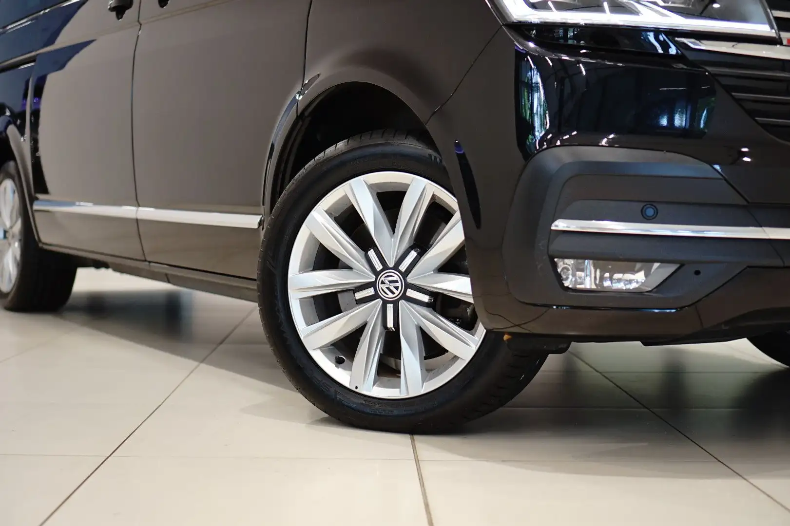 Volkswagen T6 Multivan 2.0|GENERATION SIX|7-SITZ|WIDE|ACC| Schwarz - 2