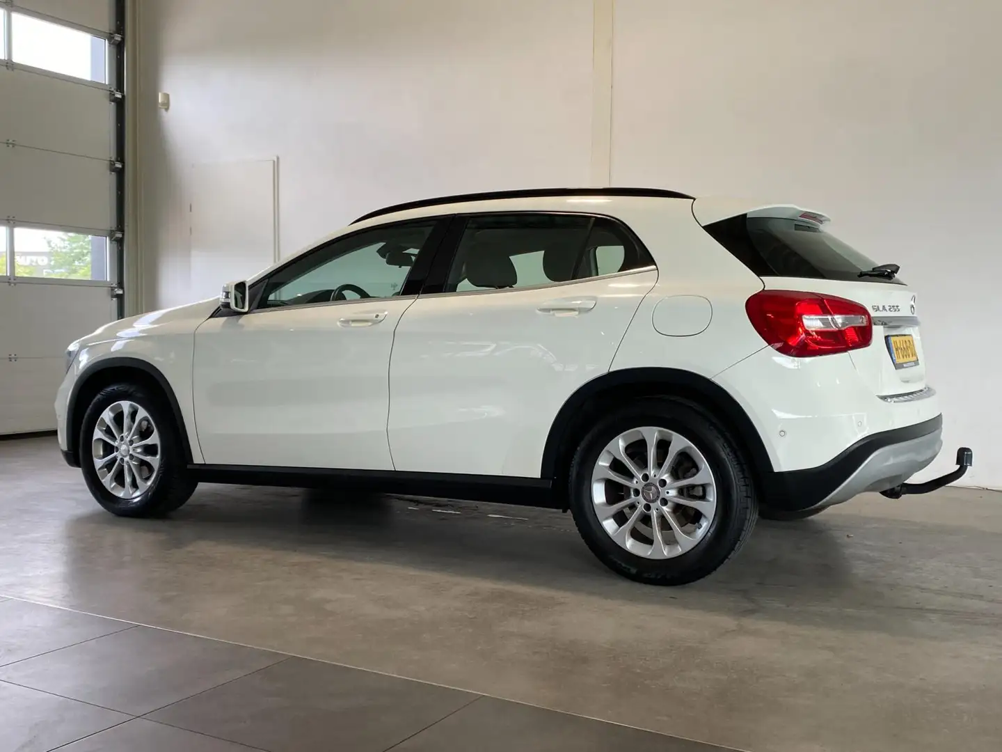 Mercedes-Benz GLA 200 Trekhaak Wit - 2