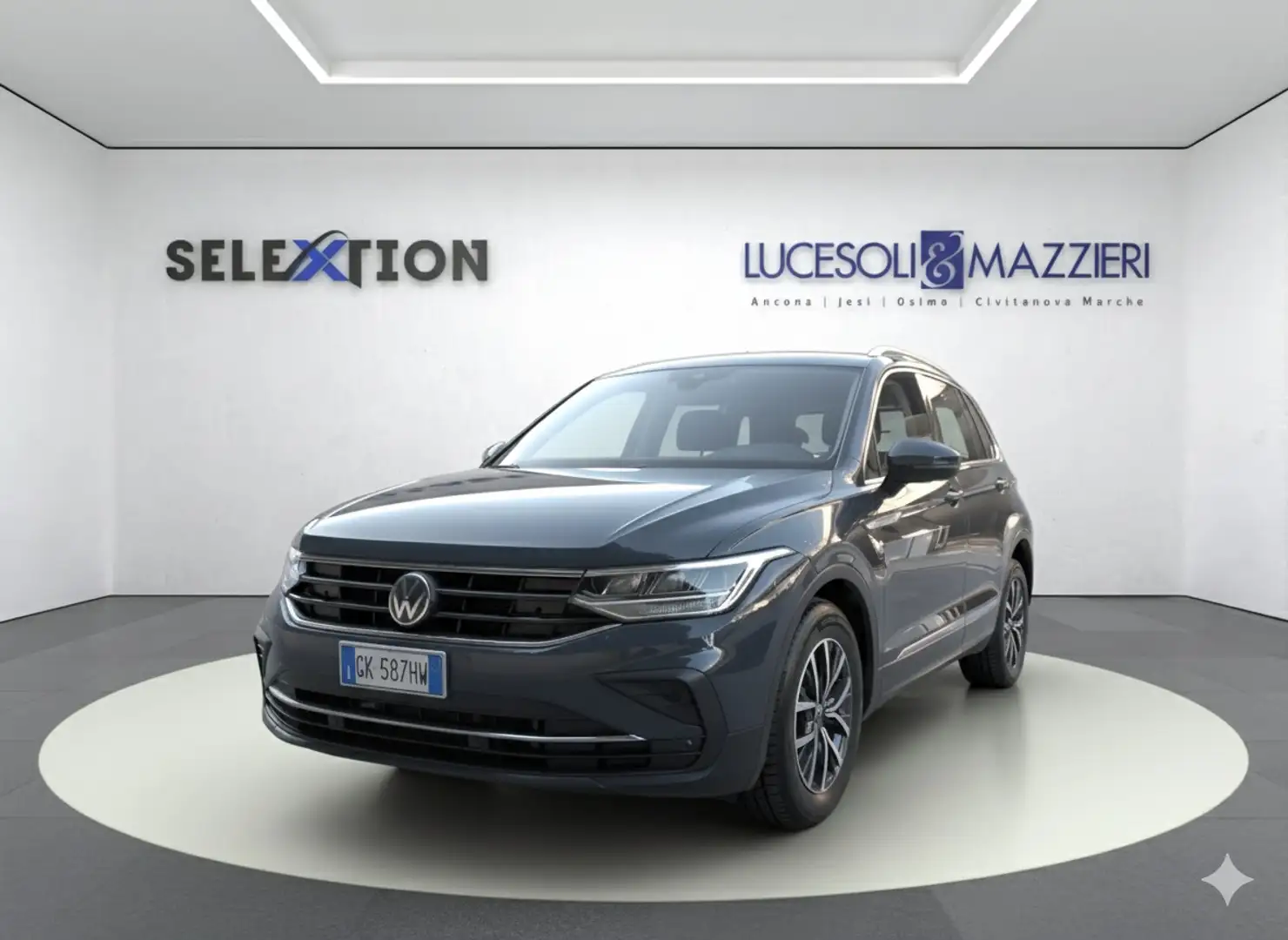 Volkswagen Tiguan 2ª serie - Tiguan 2.0 TDI SCR Life Grigio - 1