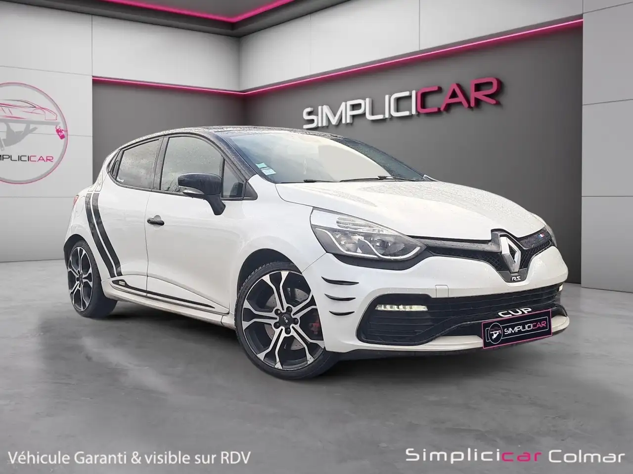 Renault Clio IV 1.6 Turbo 200 RS EDC