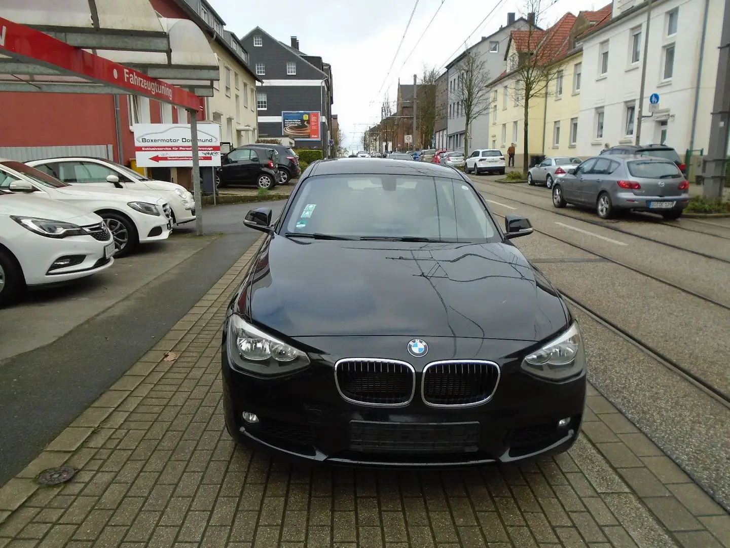 BMW 116 d Navi M Lenkrad Schwarz - 2