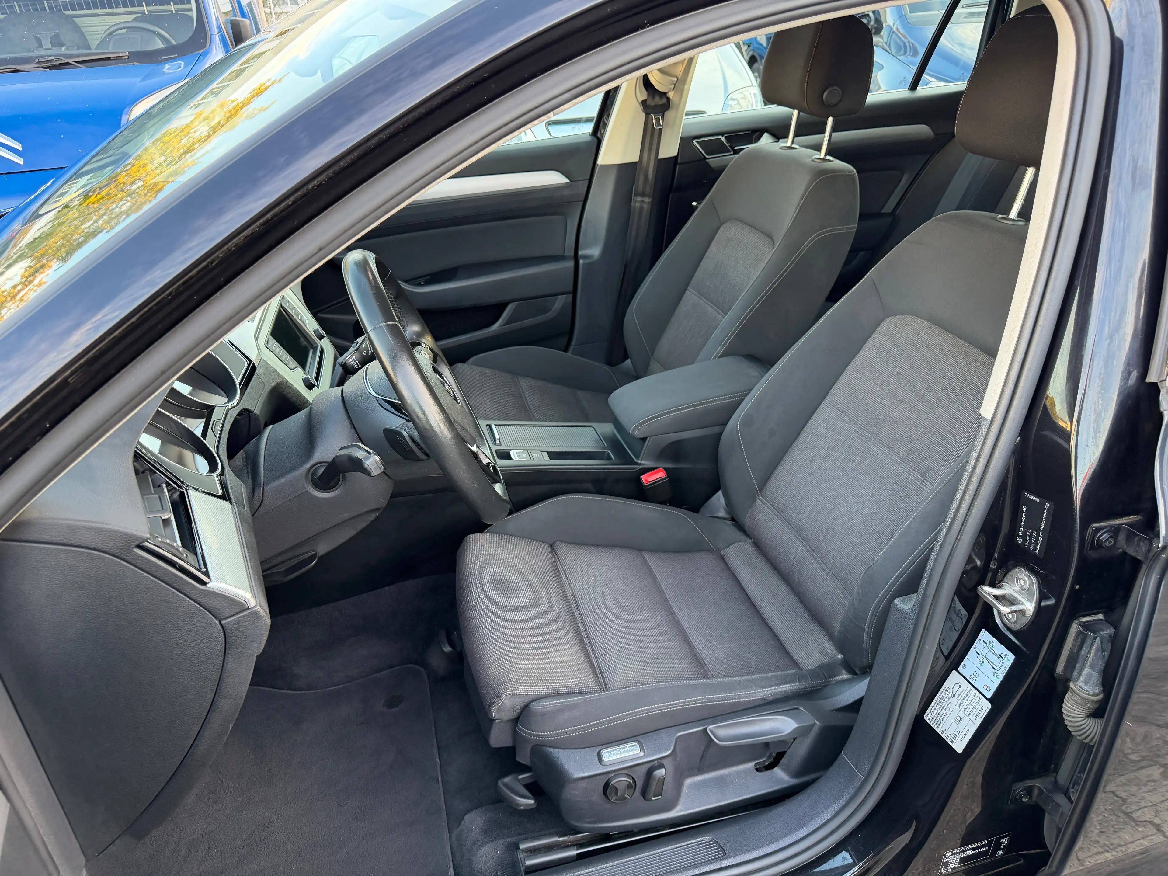 Volkswagen Passat Variant Comfortline BMT/Start-Stop — photo 9