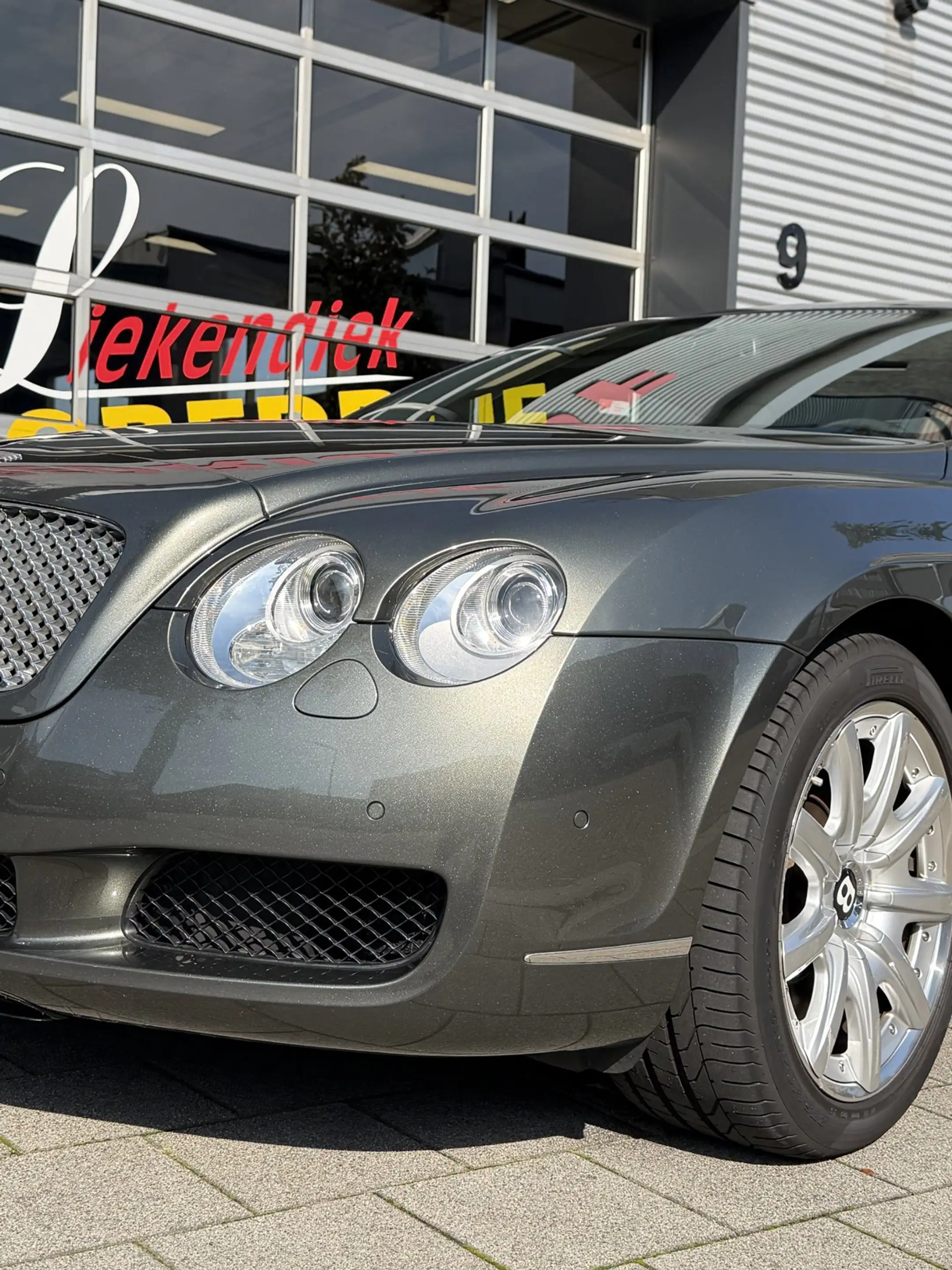 Bentley Continental GT 6.0 W12 - FULL OPTIONS — photo 13