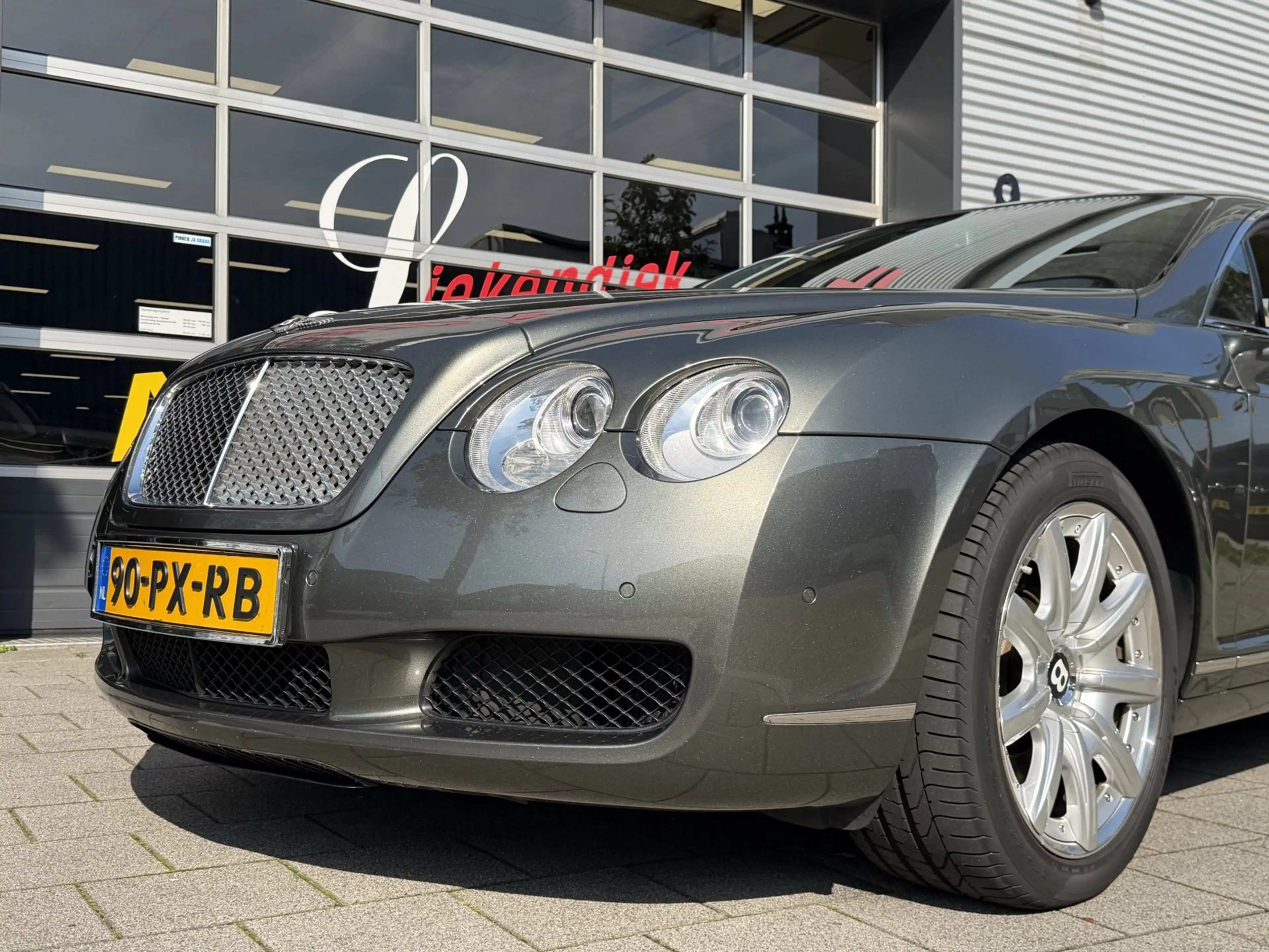 Bentley Continental GT 6.0 W12 - FULL OPTIONS — photo 12