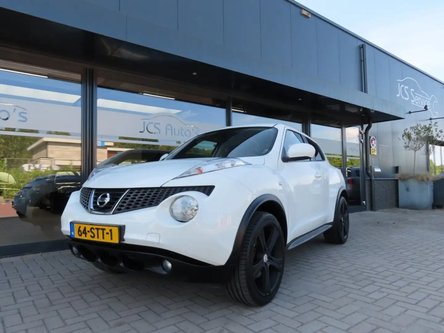 Nissan Juke 1.6 DIG-T Acenta Ecc Cruise 19 Inch 190 Pk 2011 Weiß - 1