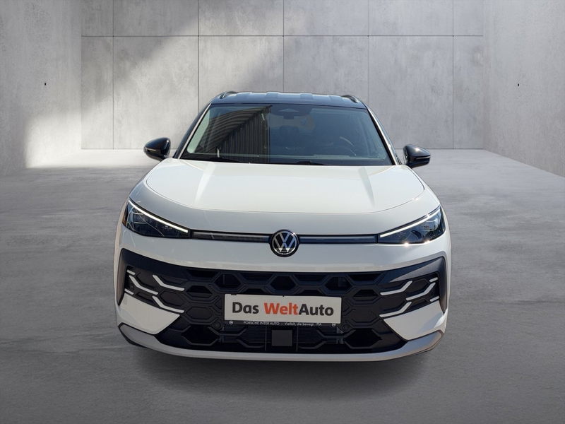 Volkswagen T-Roc Life eTSI DSG — photo 6