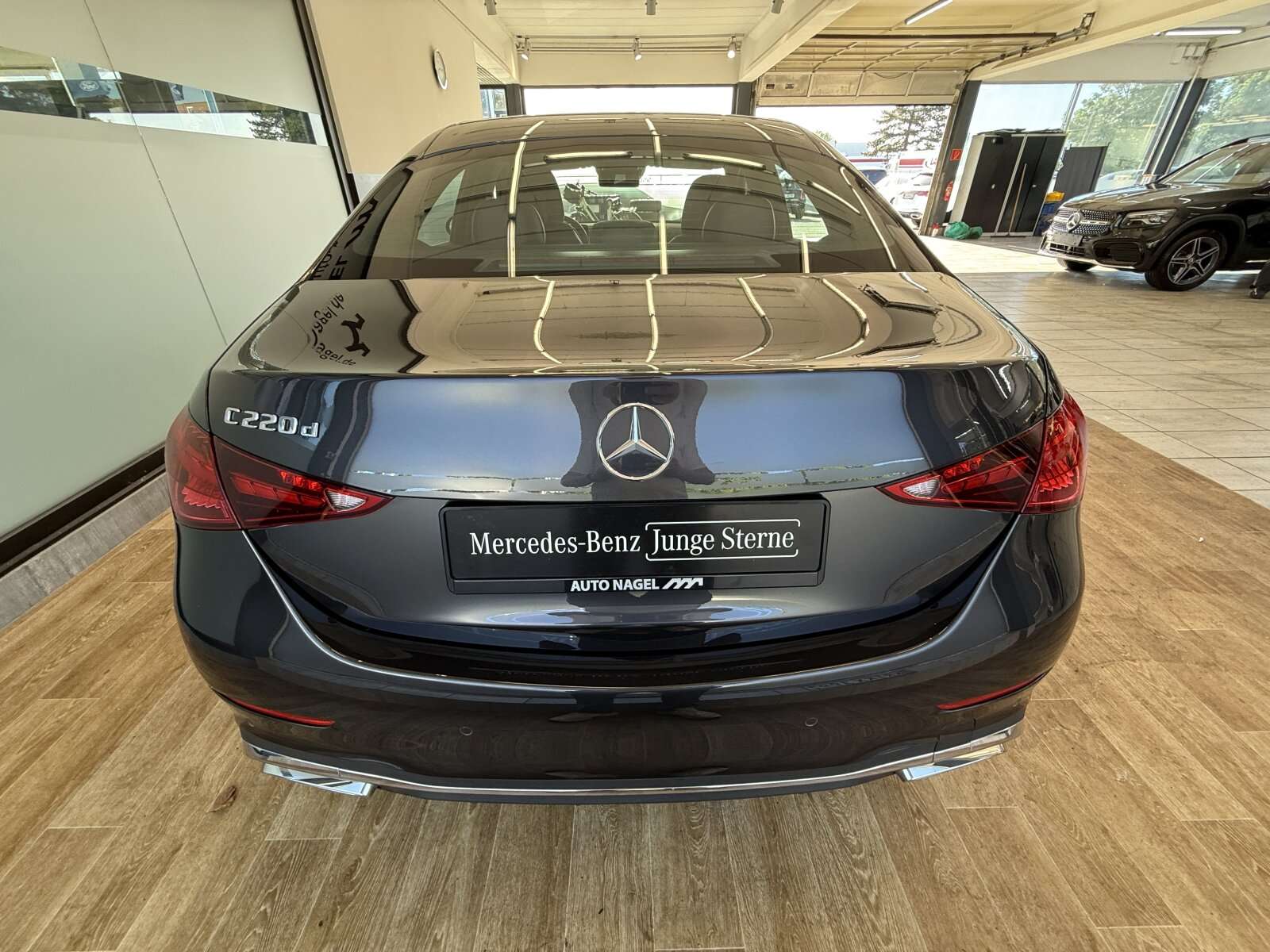 Mercedes-Benz C 220