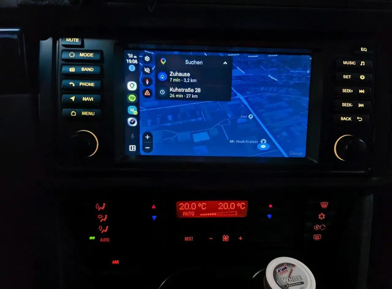 BMW 520i, foto 7
