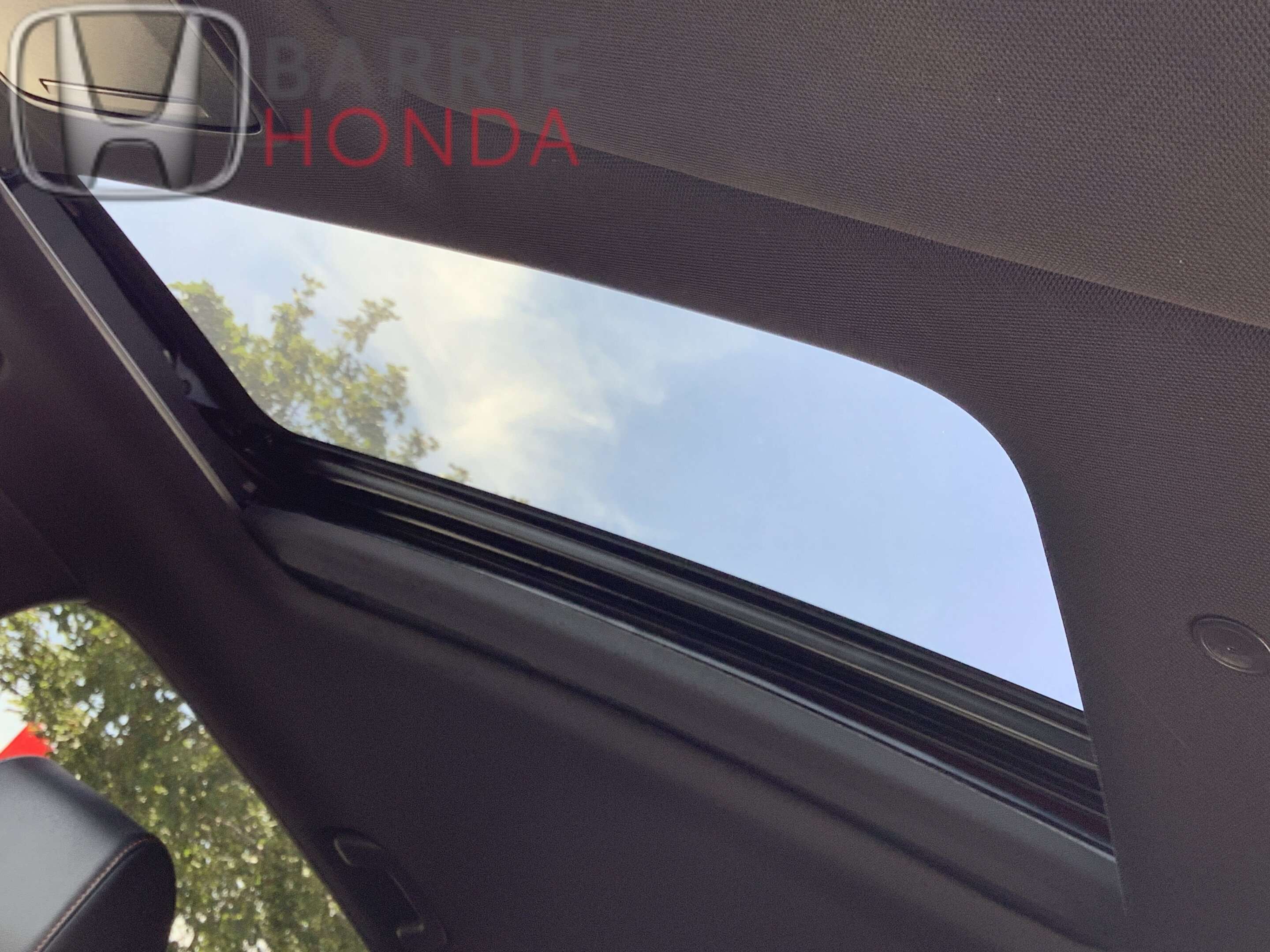 2025 Honda CR-V Touring AWD — снимка 1