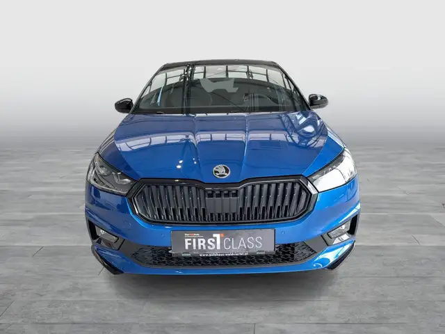 Skoda Fabia view 2