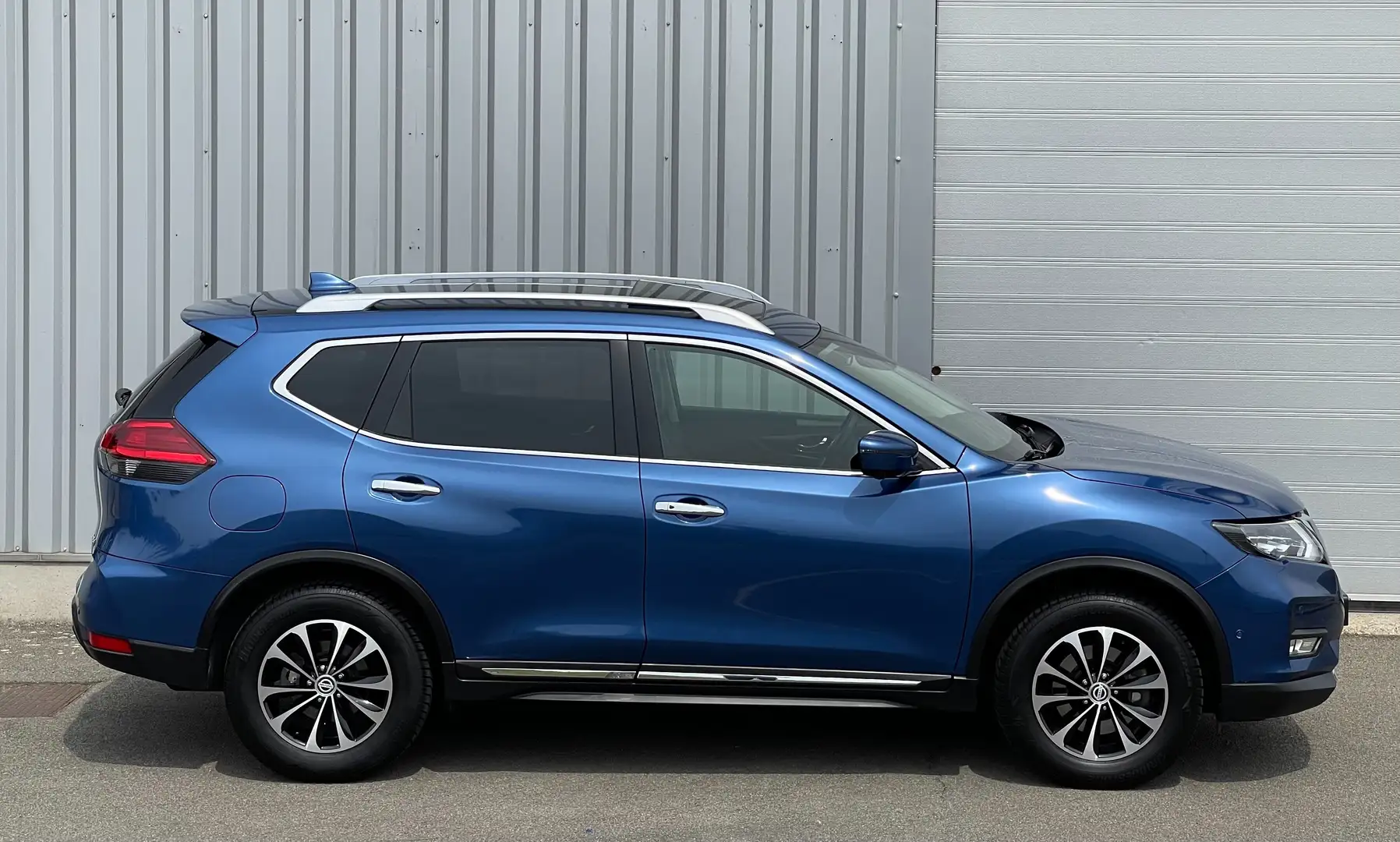 Nissan X-Trail 1.7 dCi 4WD 7 seats - 1st Owner - Immaculate! Bleu - 2