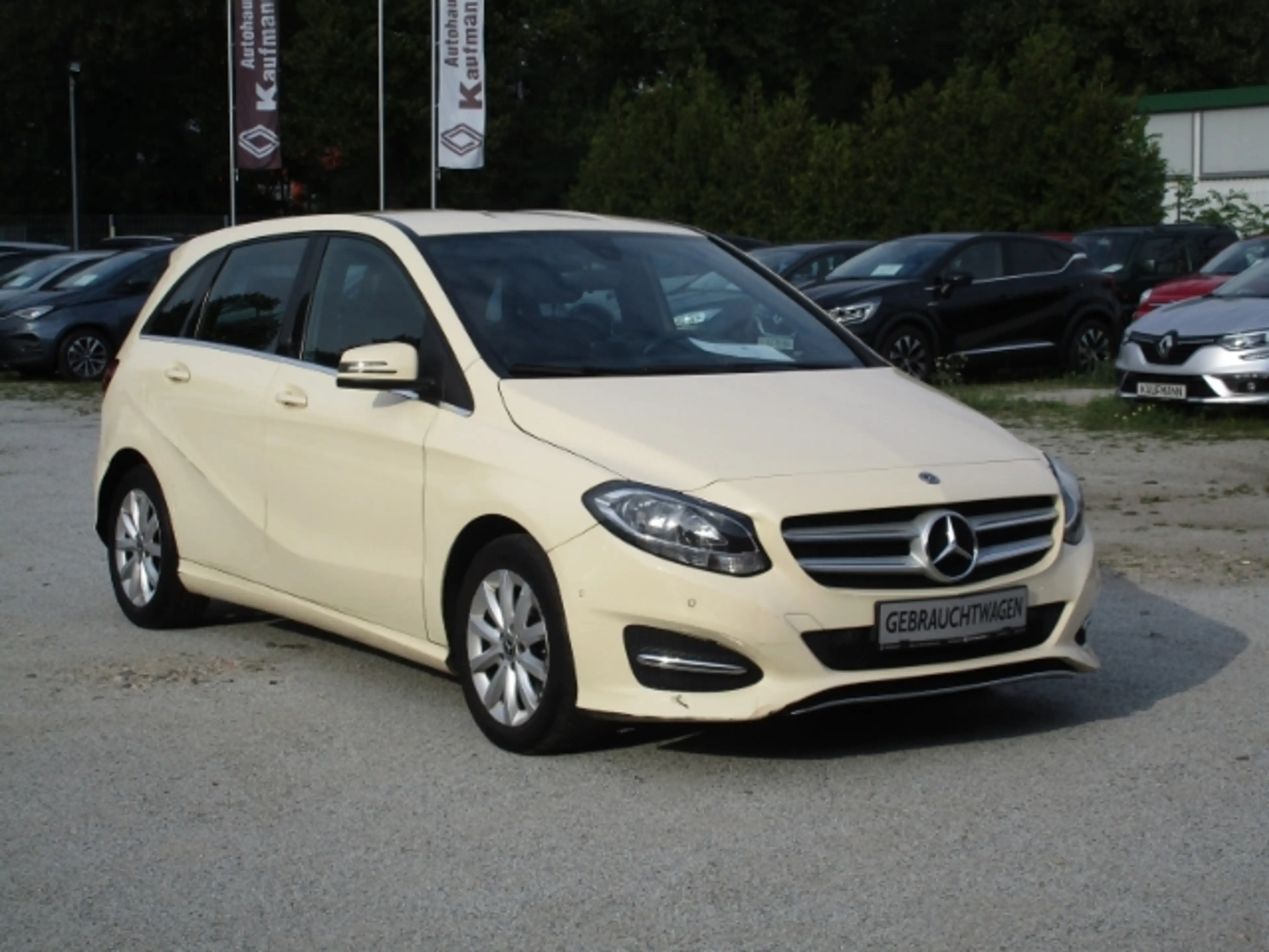 Mercedes-Benz B 180 CDI d 1 Hand Fahrerprofil SHZ Keyless Start Parkle — photo 2