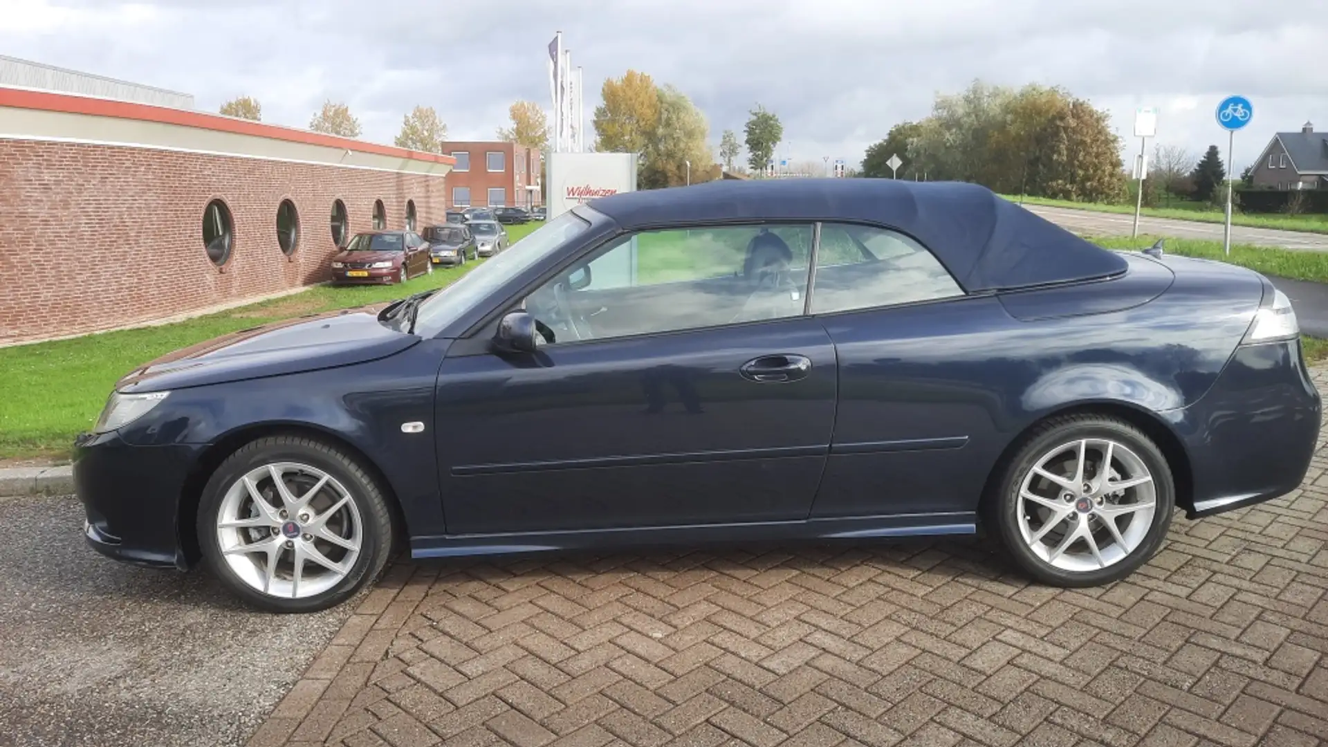 Saab 9-3 Cabrio 1.8t Vector Exkl Blauw - 1