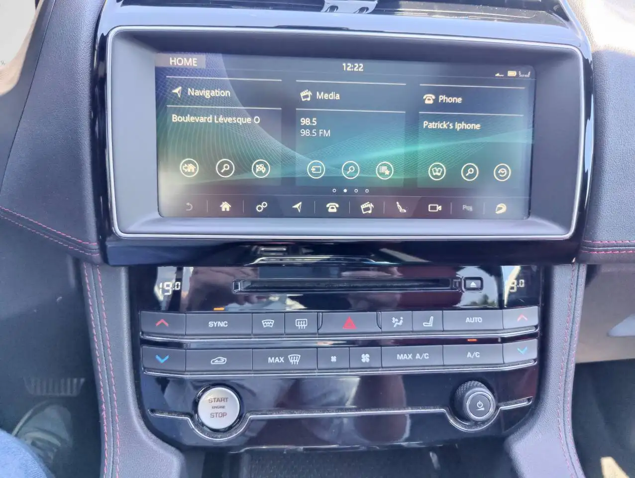 Jaguar F-Pace снимка Jaguar F-Pace