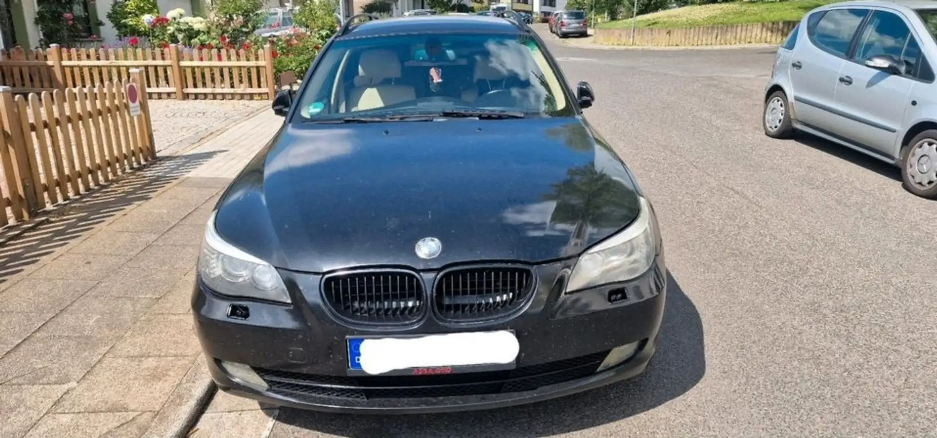 BMW 525 525d xDrive Touring Aut. Negro - 1
