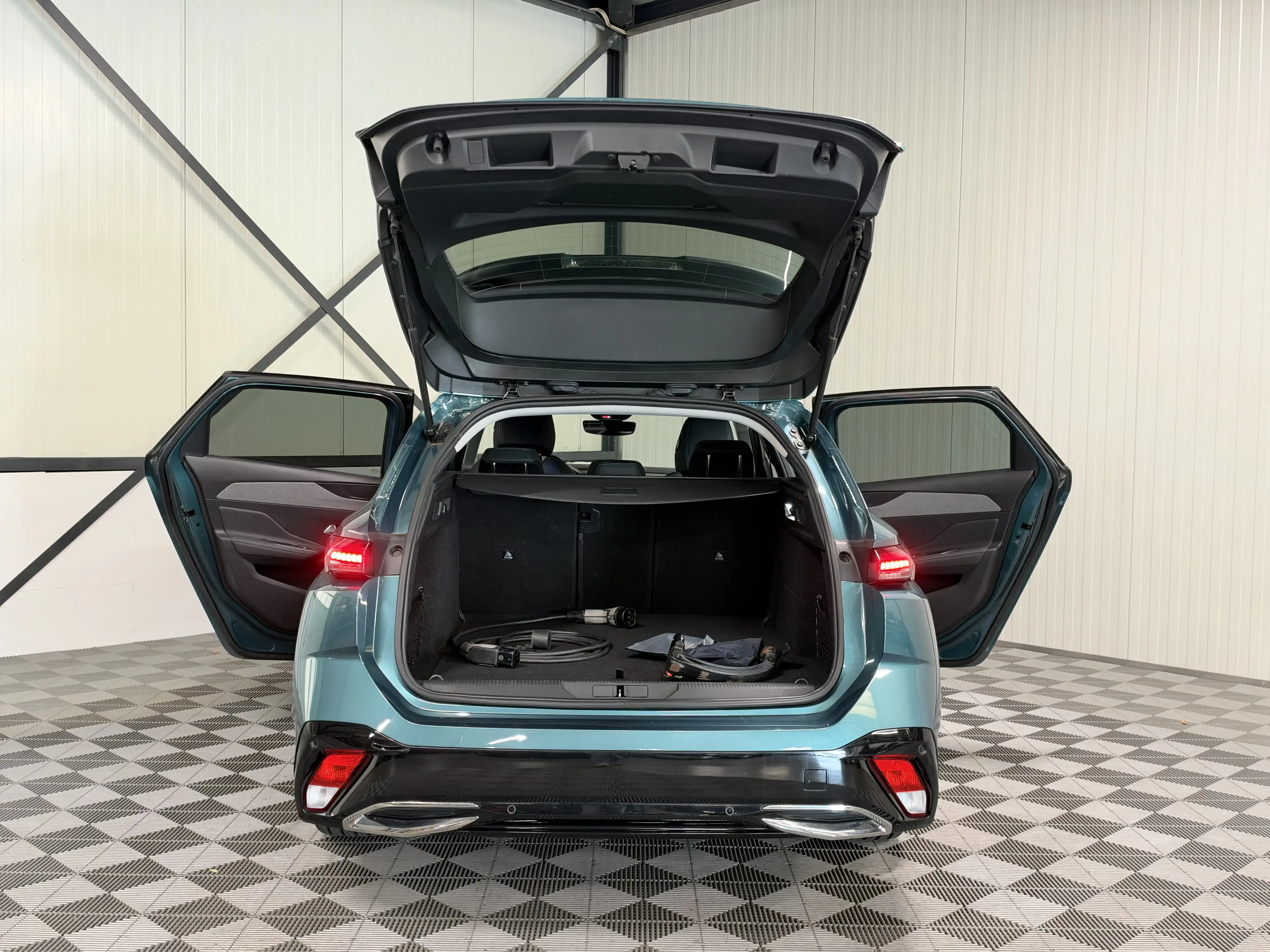 Peugeot 308 SW 1.6 Plug-in Hybrid 180 GT | Navi | Camera | Tre — photo 6