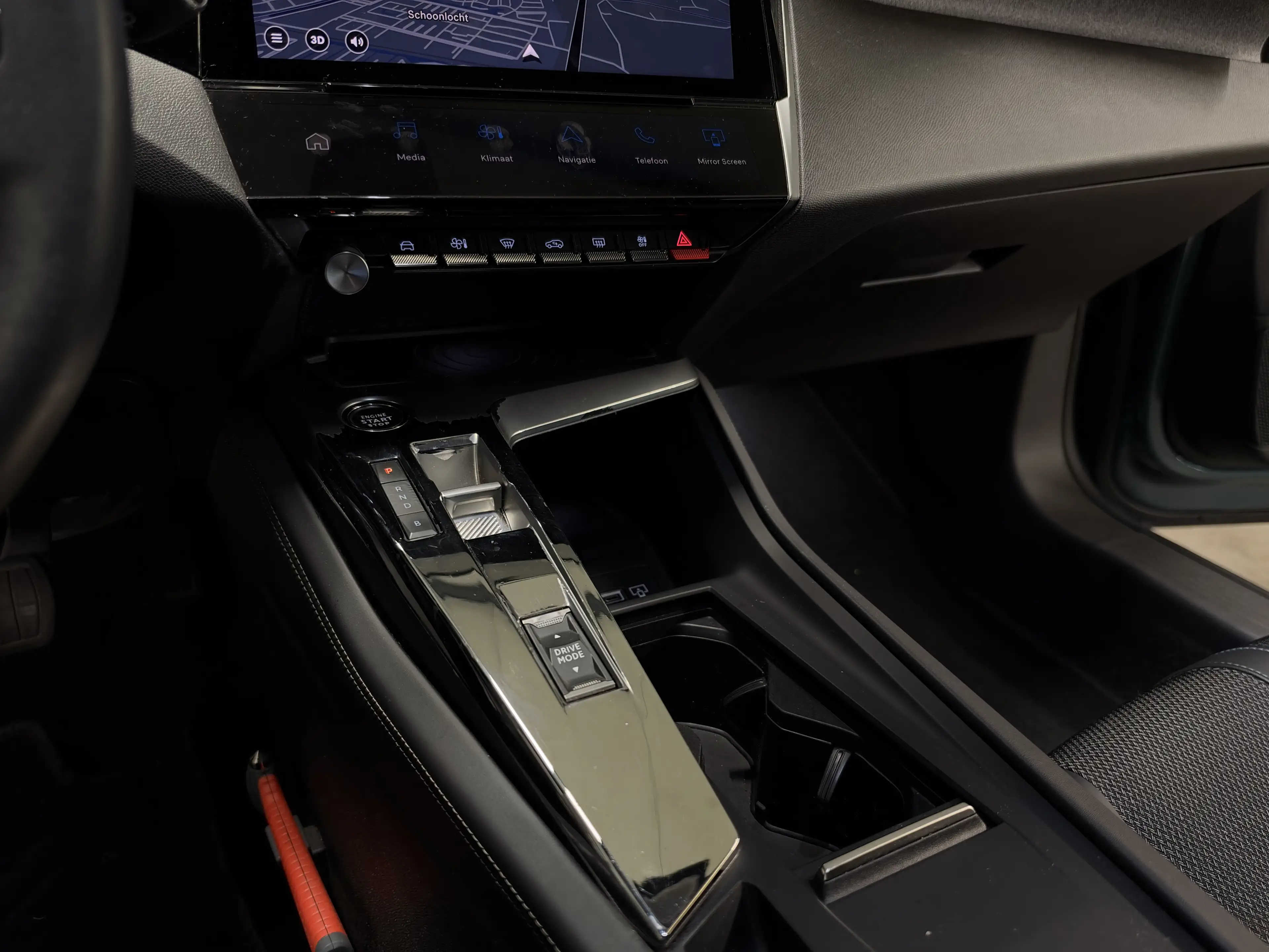 Peugeot 308 SW 1.6 Plug-in Hybrid 180 GT | Navi | Camera | Tre — photo 13