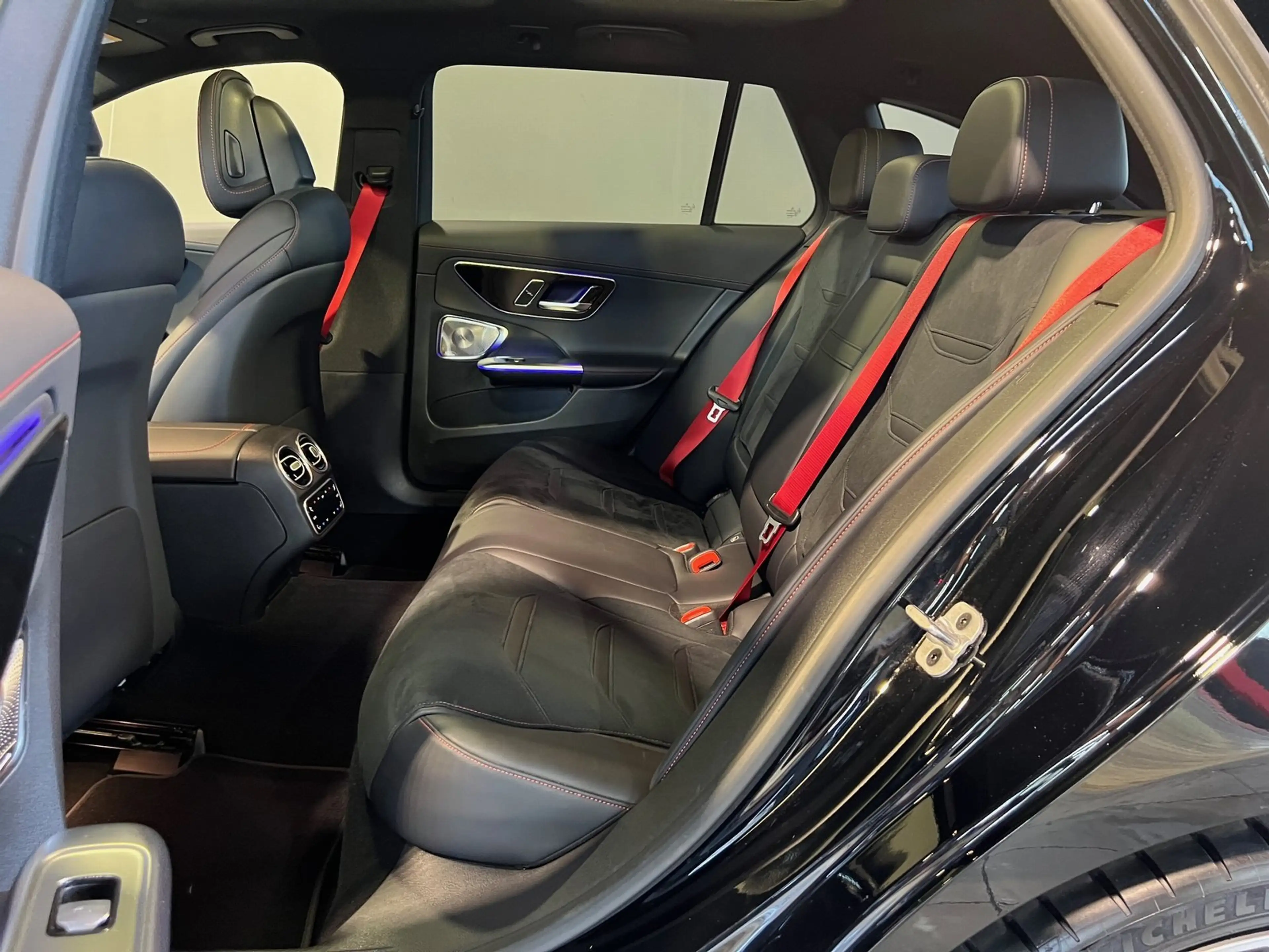 Mercedes-Benz C 43 AMG C 43 T 4M AMG Night Distr./Pano/HeadUp/MBUX/360° — photo 11