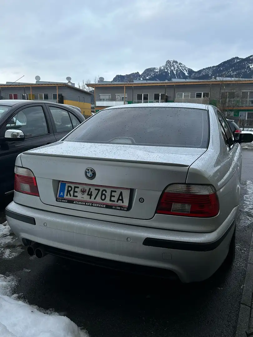 BMW 530 530d Srebrny - 2