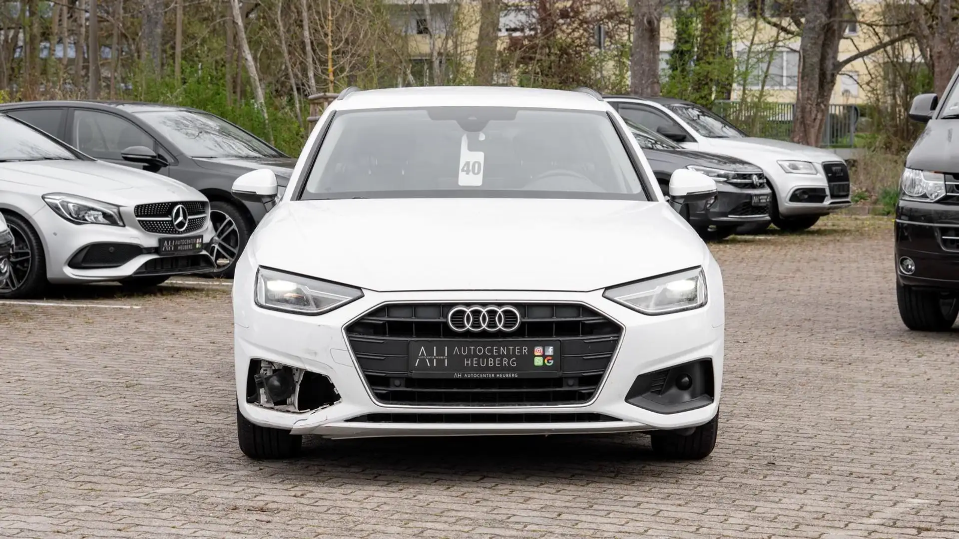 Audi A4 30 TDI 1.Hand*Business-Paket Weiß - 2