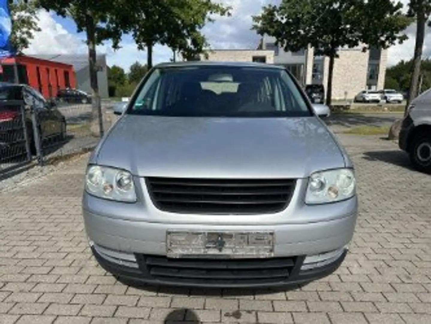 Volkswagen Touran Touran 1.9 TDI Klimaauto Kamera Plateado - 2