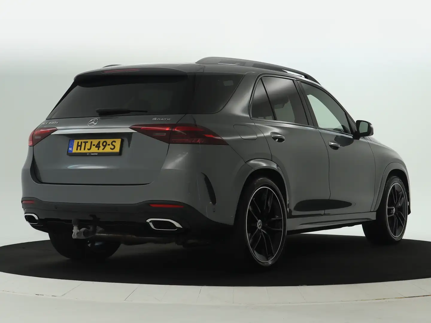 Mercedes-Benz GLE 400 GLE AMG | Night Pakket | Trekhaak | 22 AMG Velgen Grijs - 2