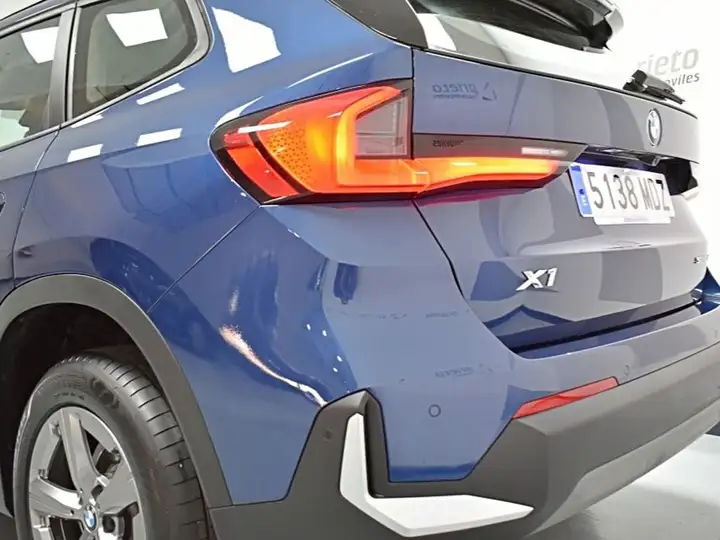 BMW X1 2023, foto 6