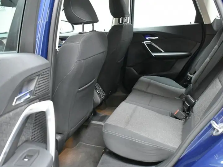 BMW X1 2023, foto 33