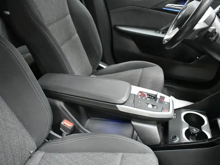 BMW X1 2023, foto 50