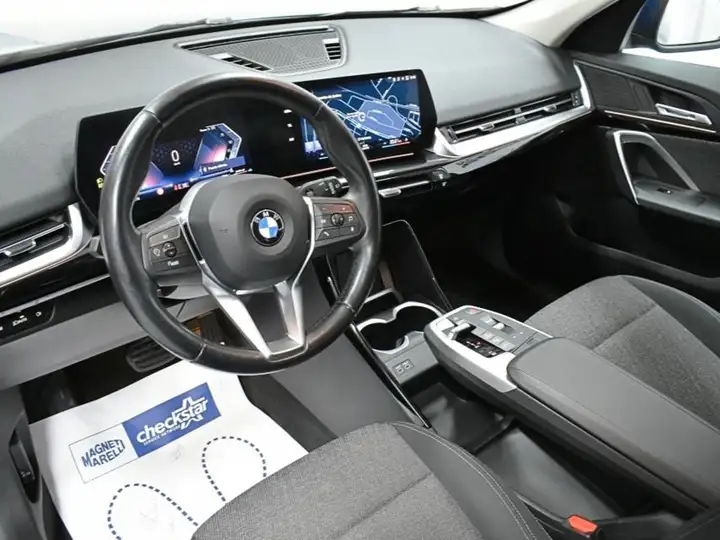 BMW X1 2023, foto 8
