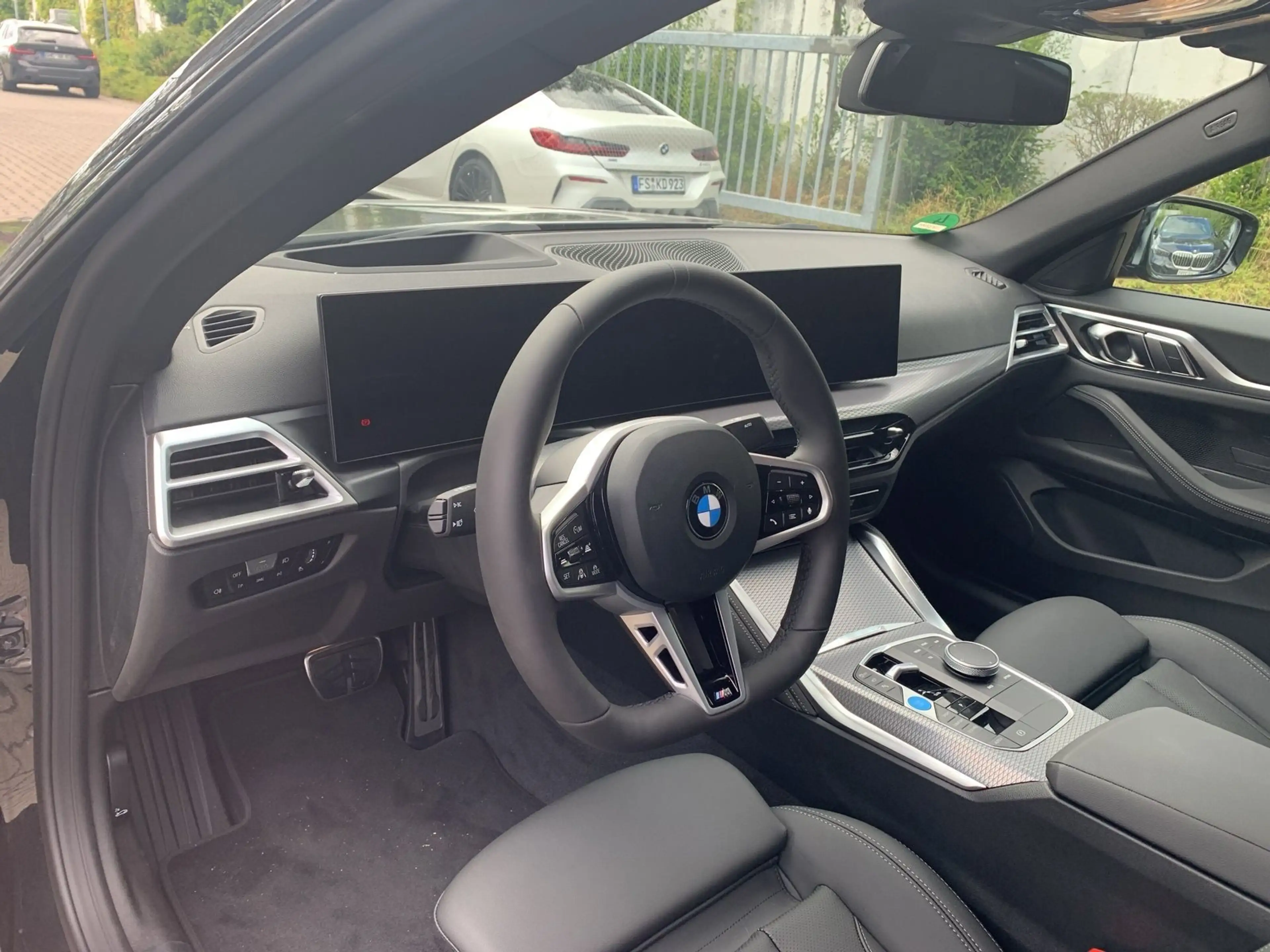 BMW i4 eDrive40 UPE: 78.580,00,-€ M Sportpaket HiFi DAB L — photo 8