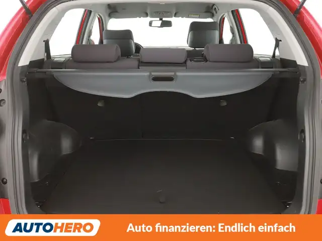 KGM Korando view 18