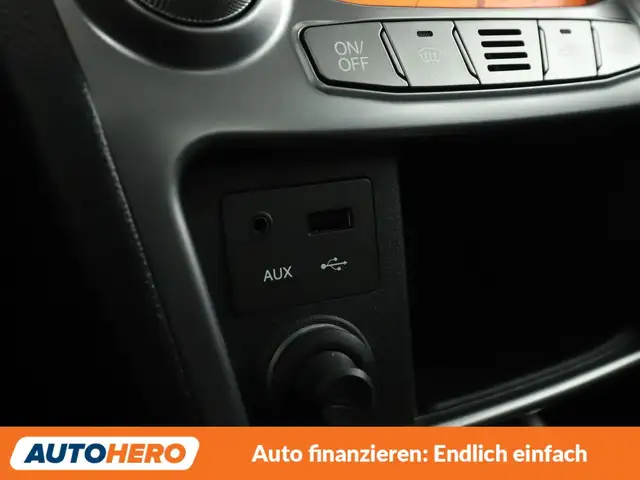 KGM Korando view 25