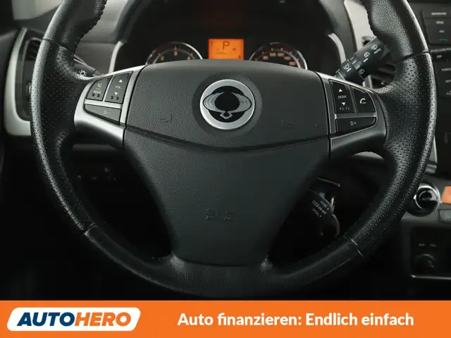 KGM Korando view 19