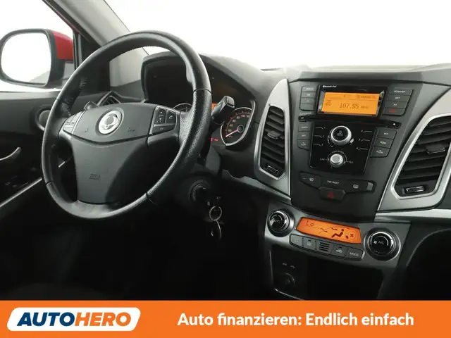 KGM Korando view 13