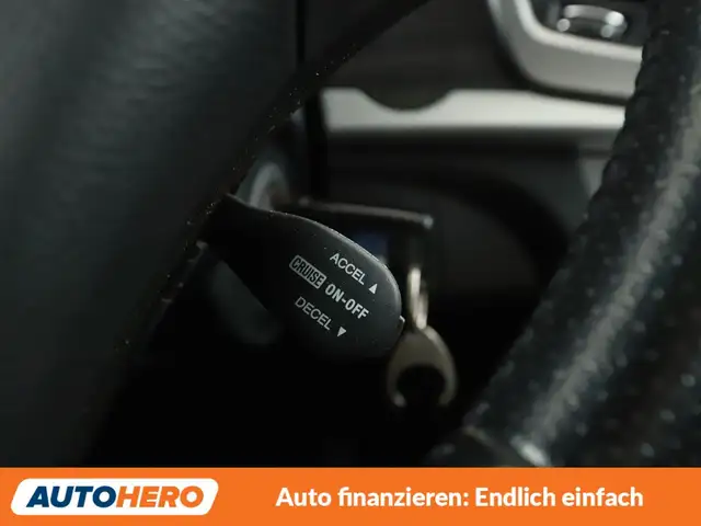 KGM Korando view 28